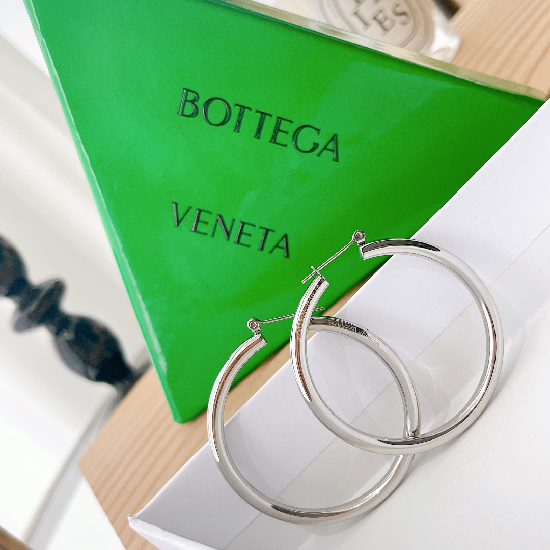 Bottega Veneta Earrings - PerfectKickZ