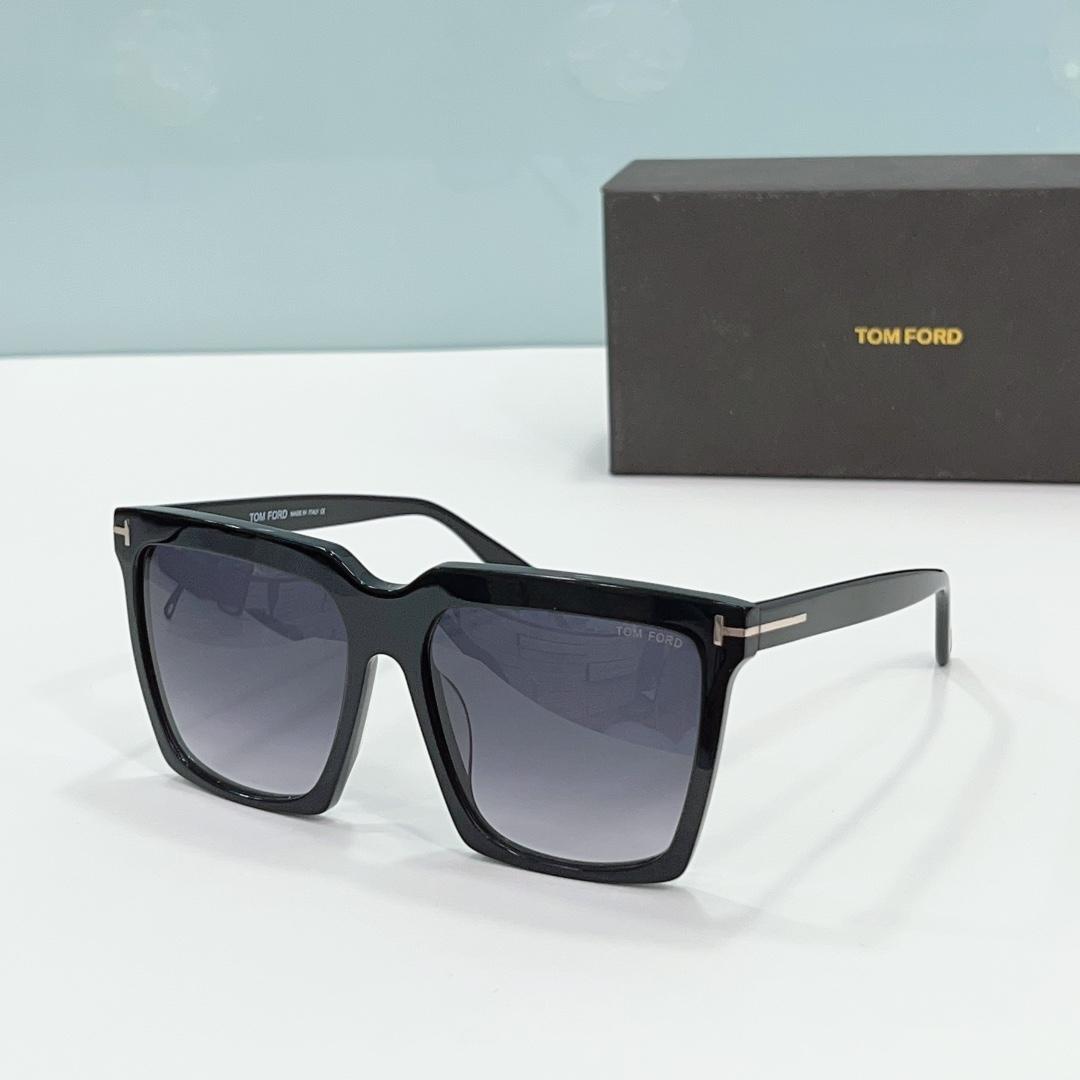 Tom Ford Polarized Sabrina Sunglasses - PerfectKickZ