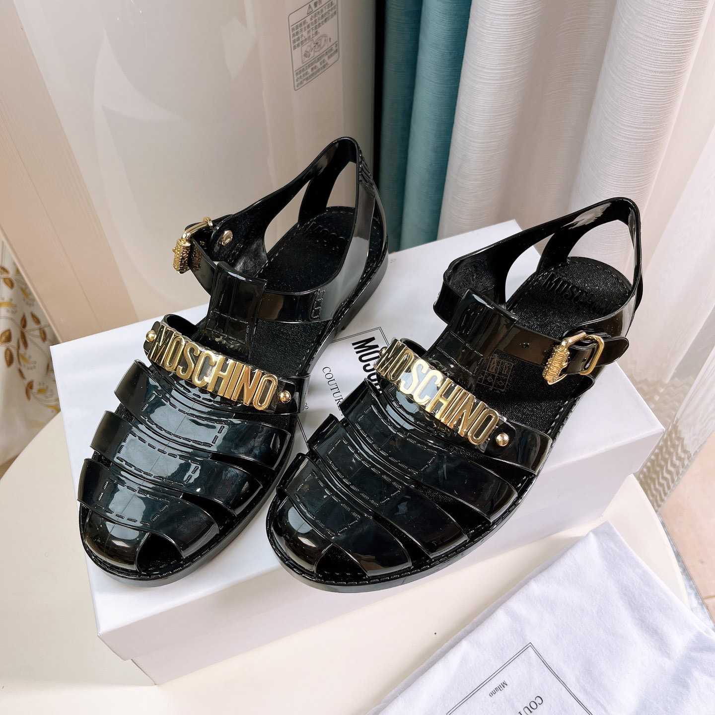 Moschino Logo-plaque Closed-Toe Sandals - PerfectKickZ