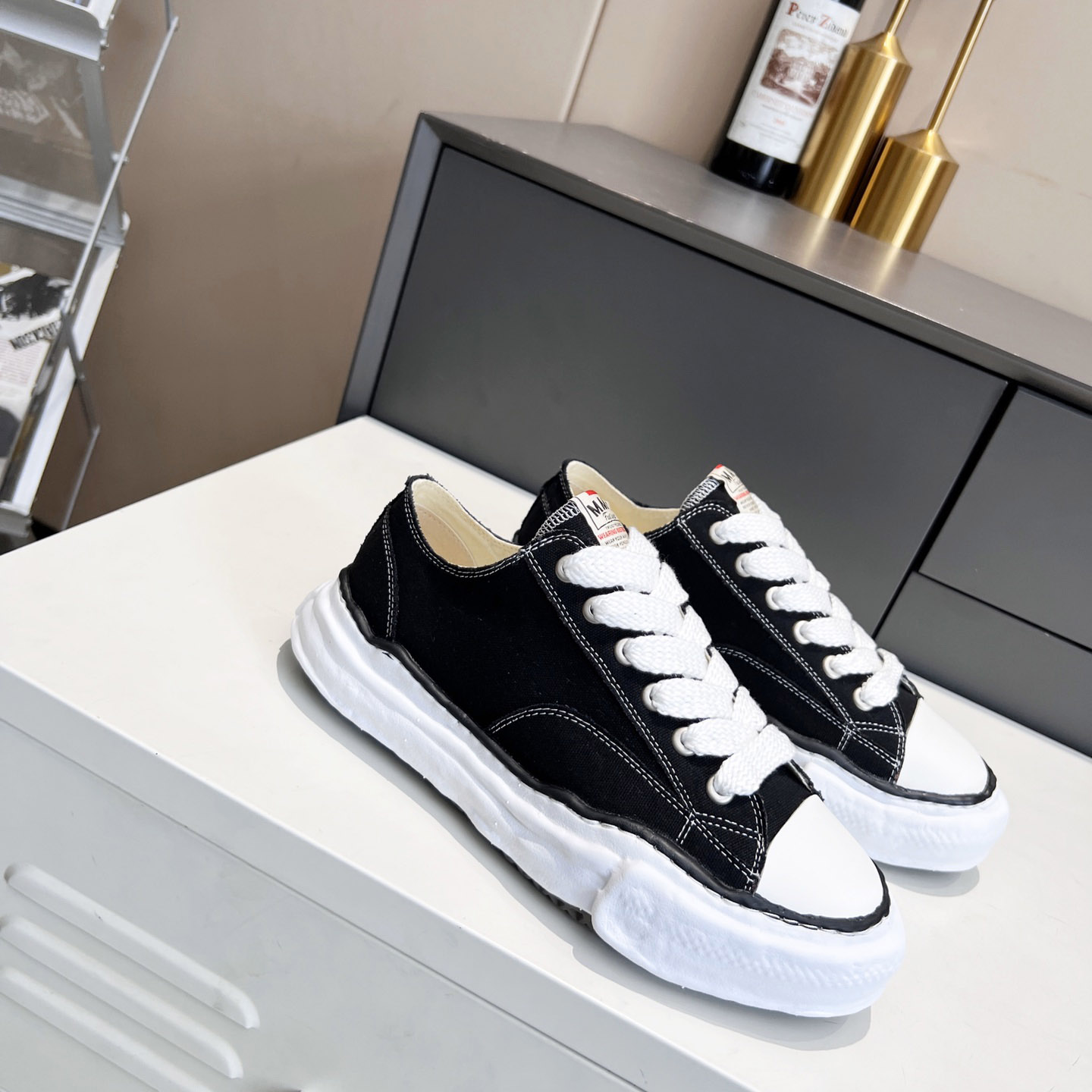 Maison Mihara Yasuhiro Hank OG Sole Canvas Low Sneaker - PerfectKickZ